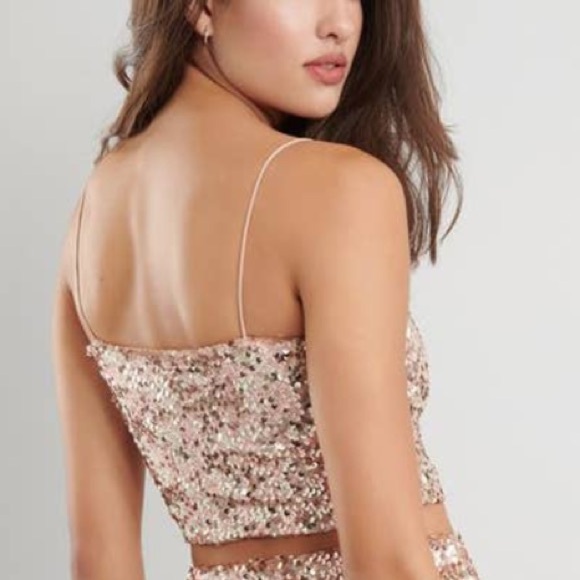 Brand New Garage sequin bungee cami - Picture 2 of 2